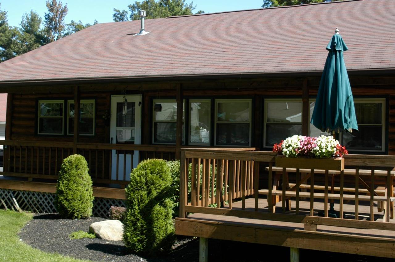 Country Cottages And Motel 2*