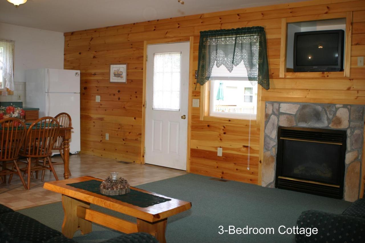 Hotel Country Cottages And Motel 2*