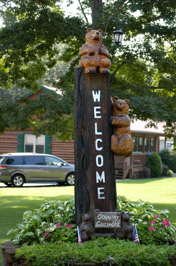 Country Cottages And Motel Hotel