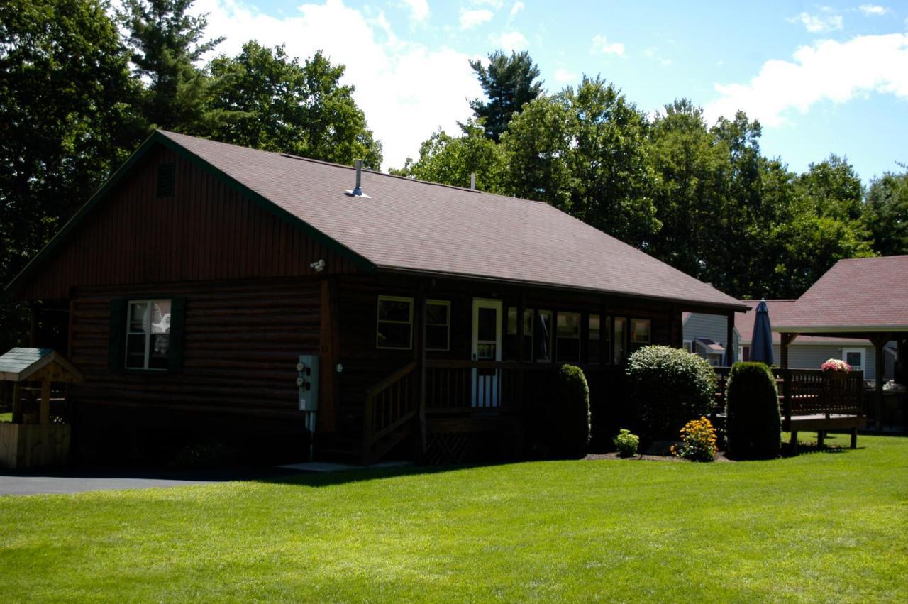 Country Cottages And Motel 2*